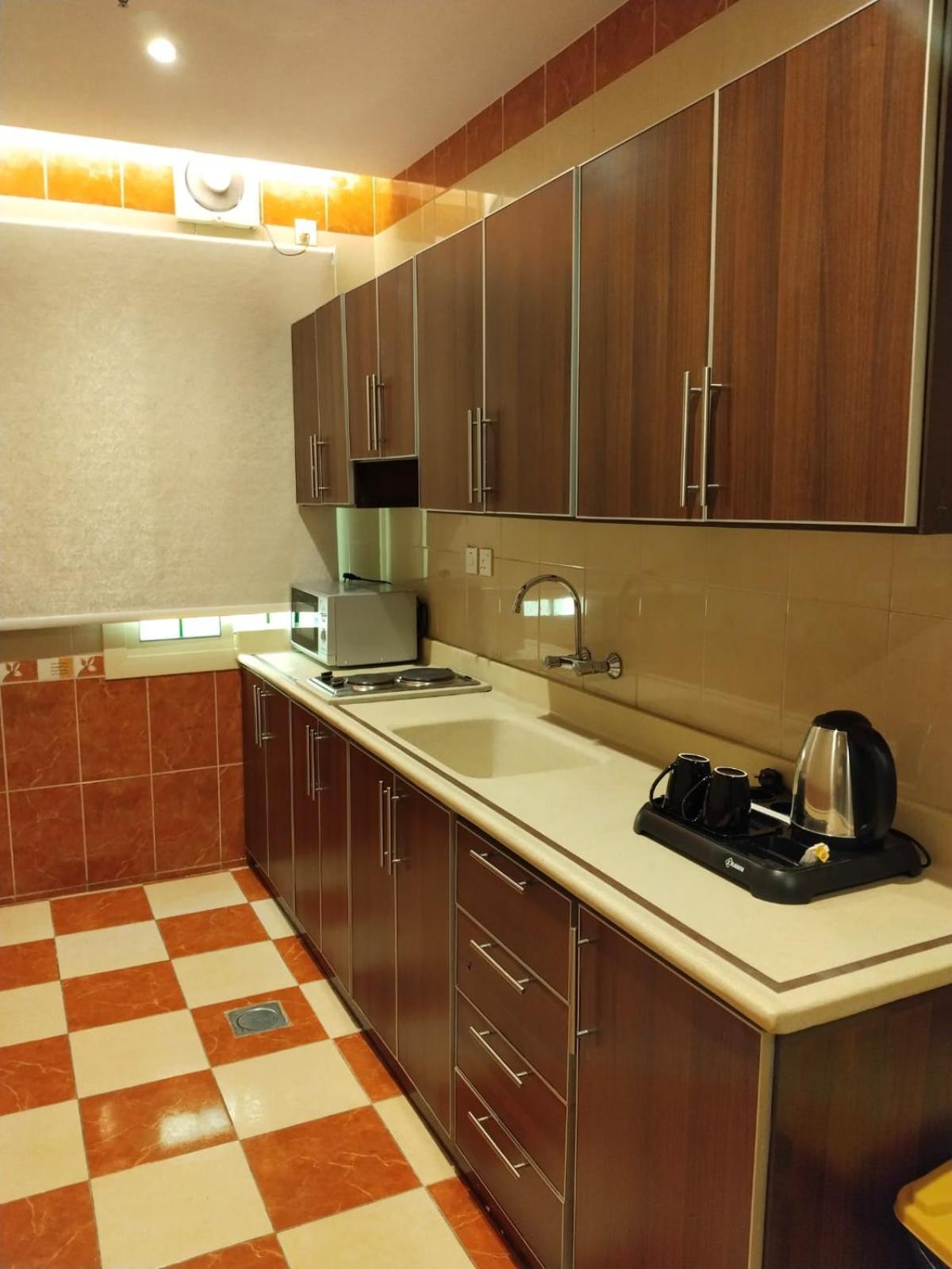 شقق اطلالة ابحر للشقق المخدومة Jeddah Exterior photo