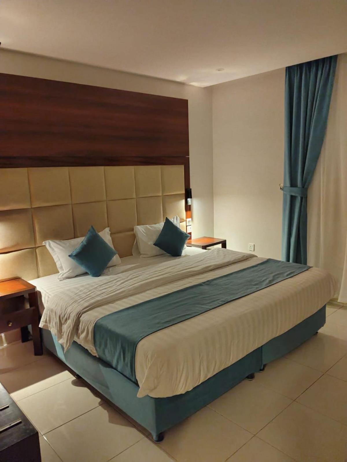 شقق اطلالة ابحر للشقق المخدومة Jeddah Exterior photo