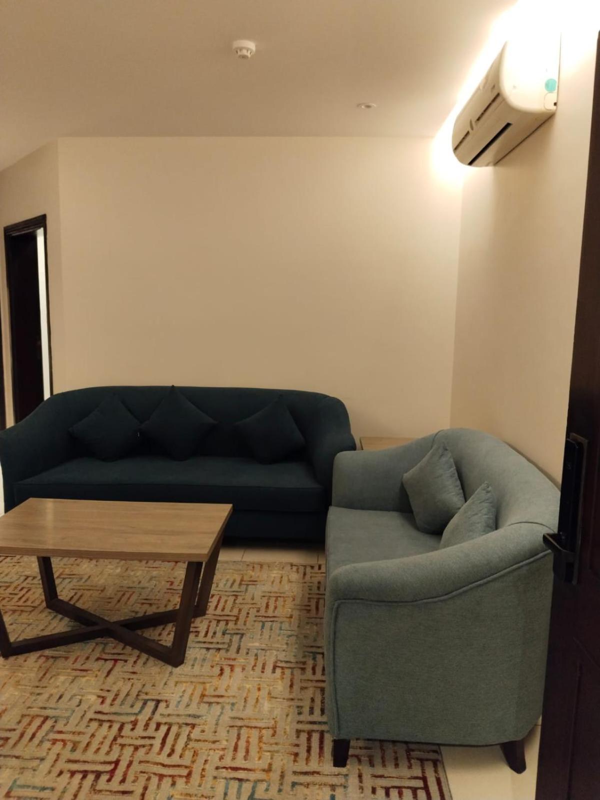شقق اطلالة ابحر للشقق المخدومة Jeddah Exterior photo