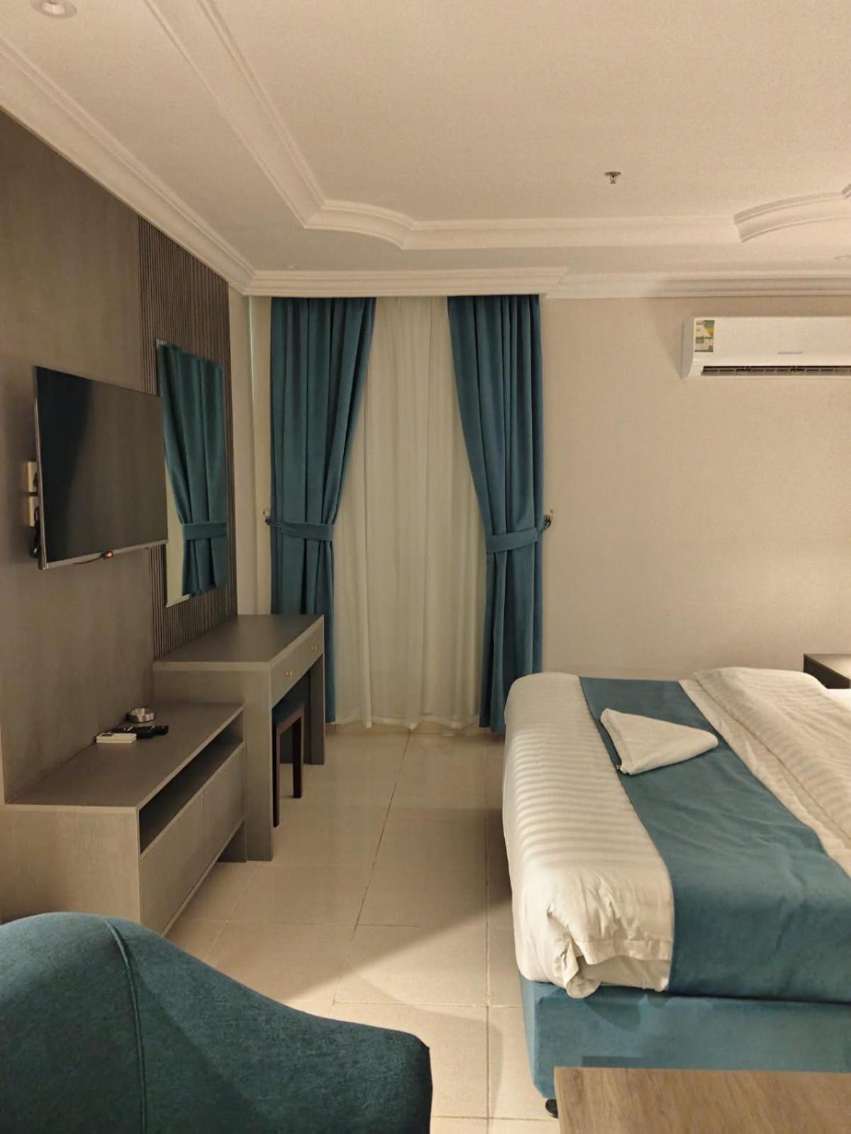 شقق اطلالة ابحر للشقق المخدومة Jeddah Exterior photo