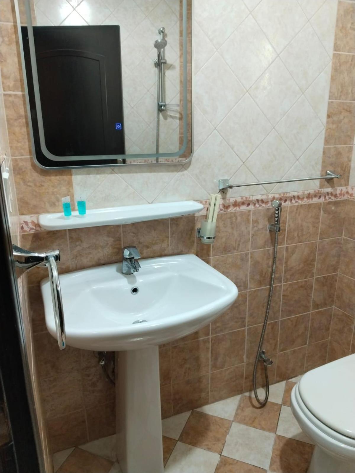 شقق اطلالة ابحر للشقق المخدومة Jeddah Exterior photo