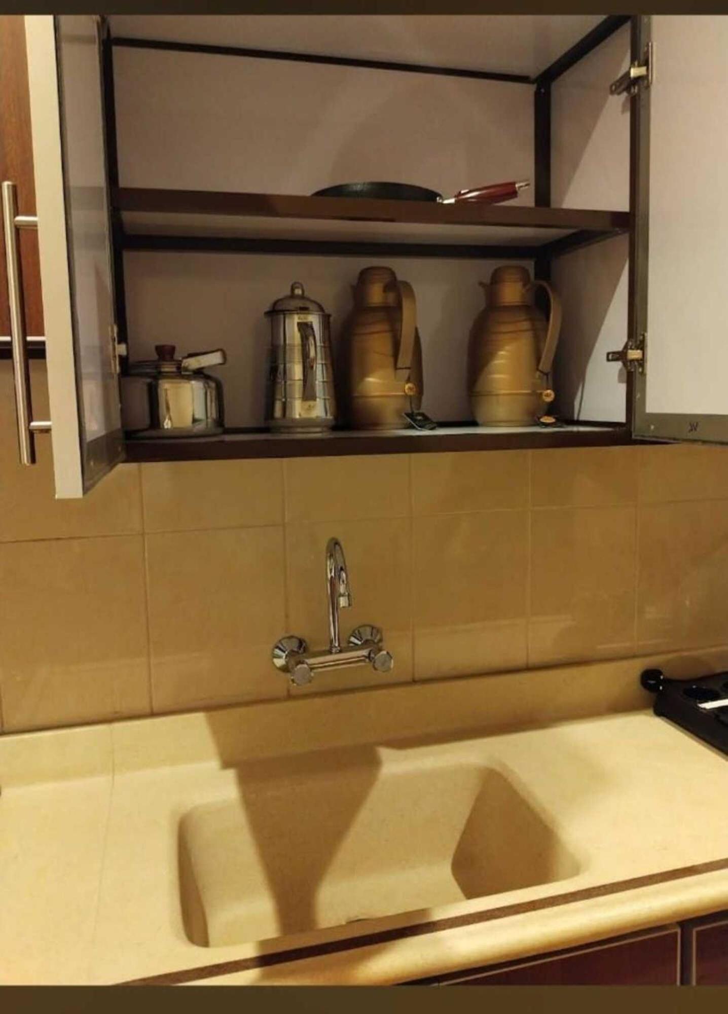 شقق اطلالة ابحر للشقق المخدومة Jeddah Exterior photo